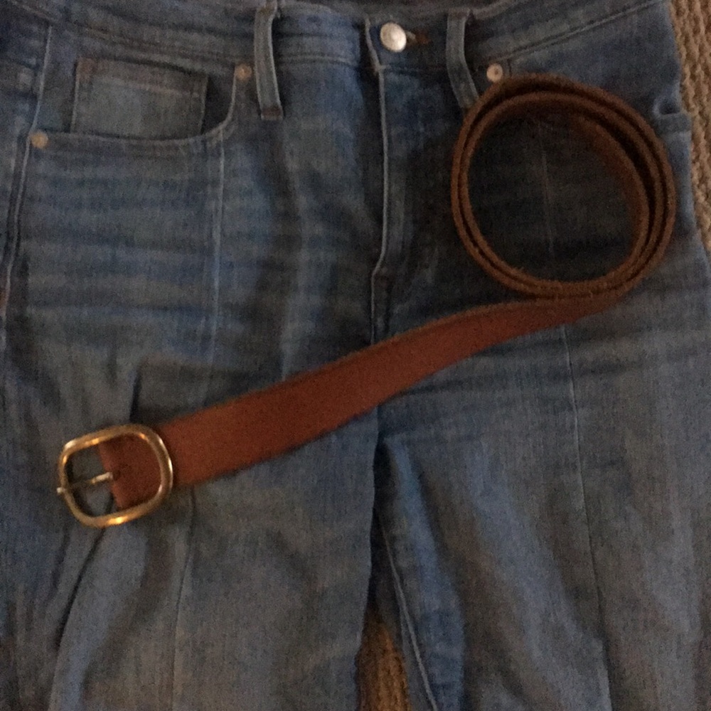 Vintage GAP brown belt with brass buckle